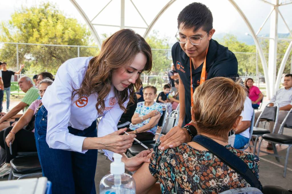 Inicia Guadalupe jornadas de vacunación contra la&nbsp;influenza