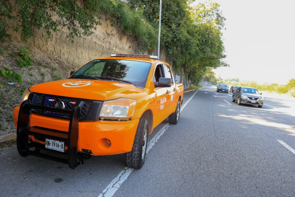 Apoya Guadalupe a más de 300 automovilistas con auxilio&nbsp;vial