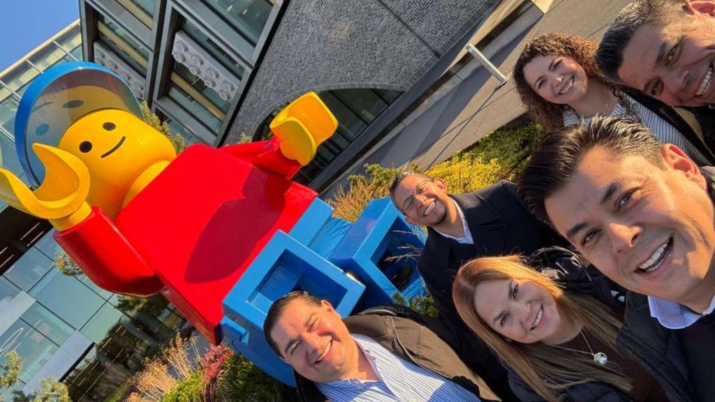 Aprovecha apertura laboral y asume liderato en su trabajo