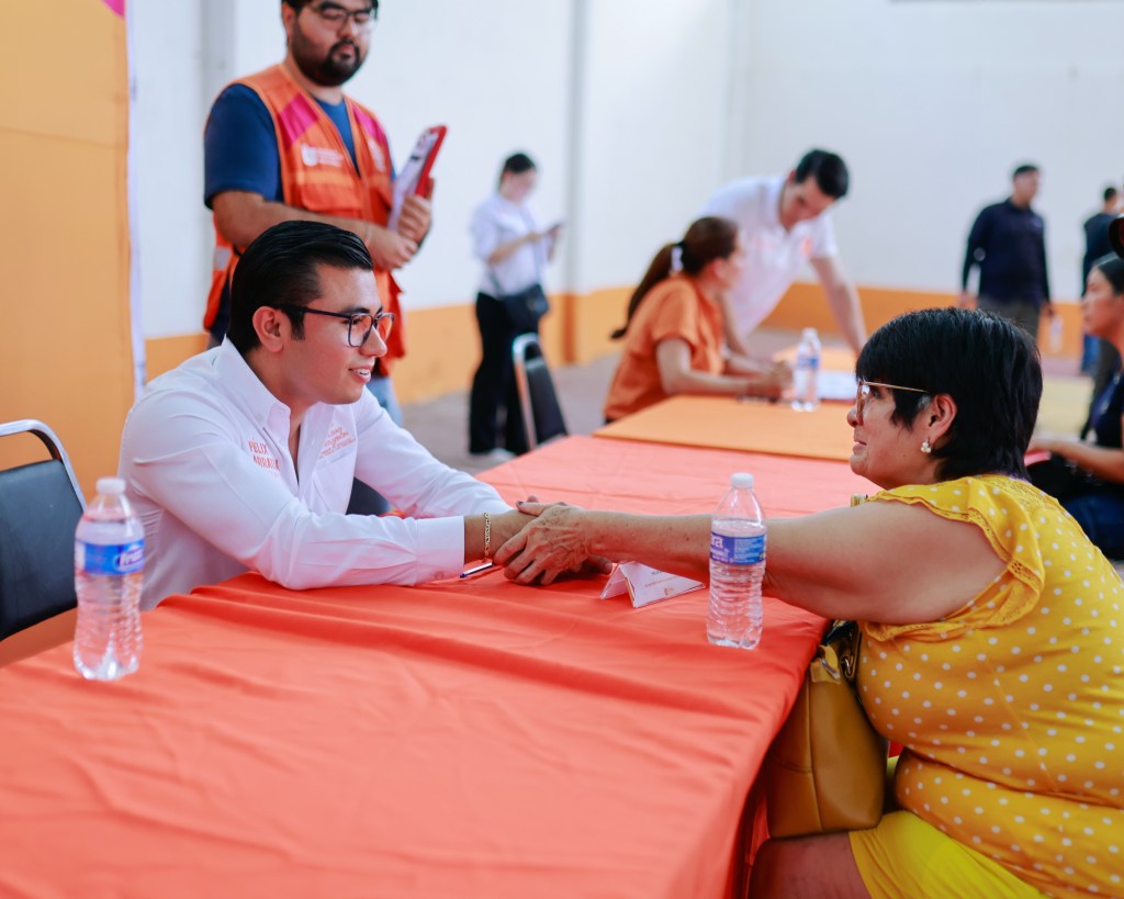 LLEVA FÉLIX ARRATIA PROGRAMAS Y APOYOS SOCIALES AL SUR DE NUEVO&nbsp;LEÓN