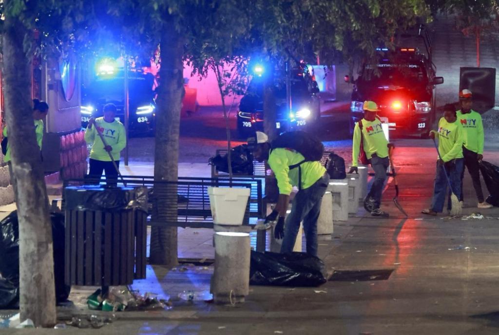 Retira Gobierno de Monterrey 12 toneladas de basura de zona de Regio&nbsp;Fest